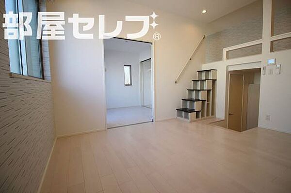 レーヴェルト名古屋 ｜愛知県名古屋市中川区松葉町1丁目(賃貸アパート1LDK・2階・31.39㎡)の写真 その3