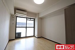 クレストナゴヤ 11階ワンルームのリビング/ダイニング