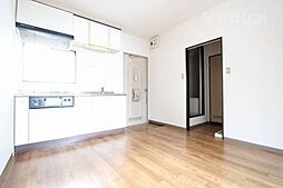 カーサベルーサII 2階2DKのリビング/ダイニング