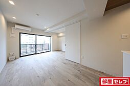 Thames garden place 5階1DKのリビング/ダイニング