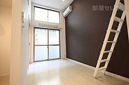 ロワール名古屋 1階ワンルームのリビング/ダイニング