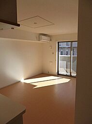 サンハピネス 1階1LDKのリビング/ダイニング