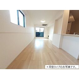 グランディールC-2 2階2LDKのリビング/ダイニング