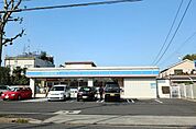 ローソン中川的場町店 340m