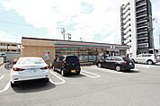 セブンイレブン名古屋草平町店 361m