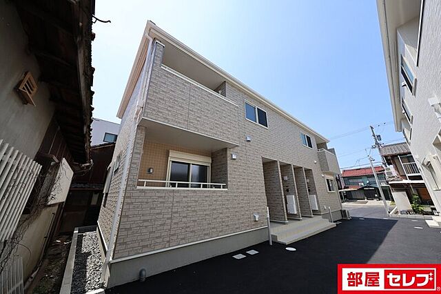 5 / 22