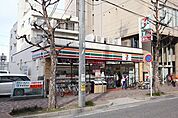 セブンイレブン名古屋菊井2丁目店 158m