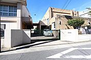 名古屋市立八幡小学校 212m