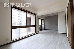 ラッフル千代田 5階1LDKのリビング/ダイニング