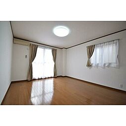 EARTHY VILLAGE 2階1Kのリビング/ダイニング