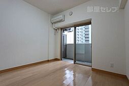 ライブコート泉 4階1Kのリビング/ダイニング