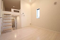 Orque D’or Kasatori（オクレドールカサトリ） 1階1Kのリビング/ダイニング