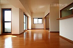 サムティイースト白壁 8階2LDKのリビング/ダイニング