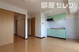 サンマール金山南 6階1LDKのリビング/ダイニング