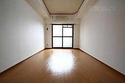 ドール新栄 6階ワンルームのリビング/ダイニング