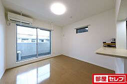 トロワ浄心 2階ワンルームのリビング/ダイニング