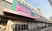 Mikawaya上飯田店 221m