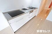ＩＨコンロ4口です