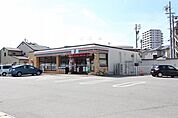 セブンイレブン名古屋大秋町2丁目店 185m