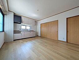 京阪石山坂本線 三井寺駅 徒歩6分の賃貸マンション 3階2LDKのリビング/ダイニング