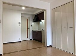 エンゼルプラザ大津長等 4階1DKのリビング/ダイニング