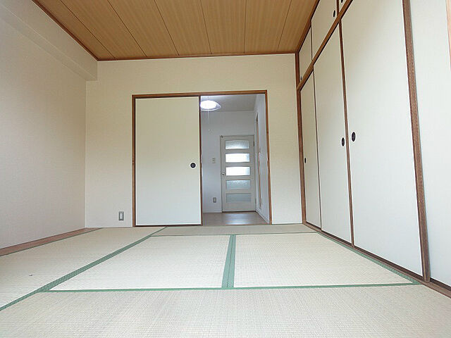 寝室