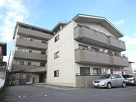 滋賀県大津市高砂町（賃貸マンション2LDK・1階・52.20㎡） その1