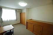 テーブルは折りたたみができます