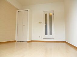 ピュア・ドミトリーシミズ 1階1Kのリビング/ダイニング