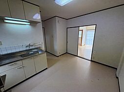 APかりん 101 1階2DKのリビング/ダイニング