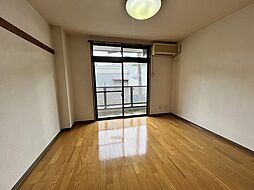 レ・ストゥディオ22 212 2階1Kのリビング/ダイニング