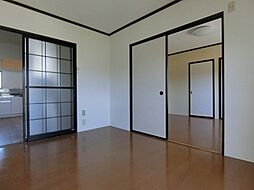 ブラボー50　30 101 1階3DKのリビング/ダイニング