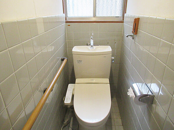 トイレを拡大表示