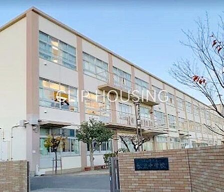 茅ヶ崎市立松浪中学校 徒歩14分。 1120m