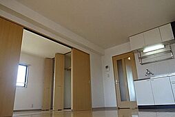 桜ユーミーマンション 2階2LDKのリビング/ダイニング