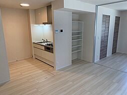 シャルール 1階1LDKのリビング/ダイニング