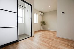 East　Court　Kanta 2階1LDKのリビング/ダイニング