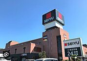 西友 八日市店（688m）