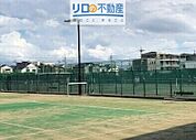 三菱総合グラウンド 525m