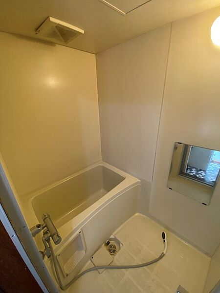 apartment 北海道砂川市空知太西五条７丁目2番7号
地図を見る