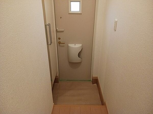 apartment 北海道砂川市空知太東三条１丁目1番3-●●号
地図を見る