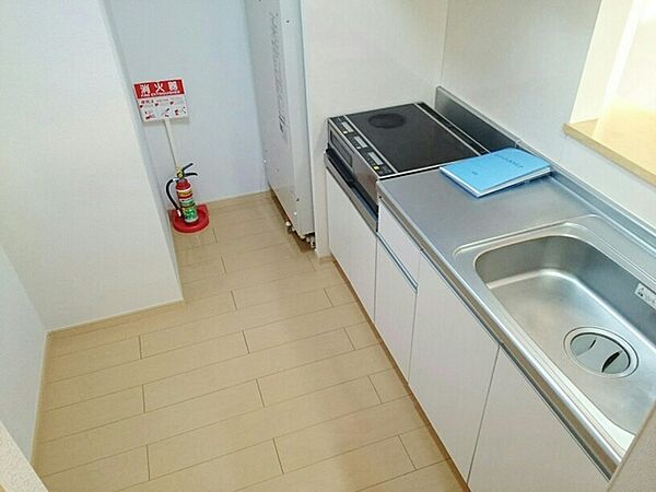 apartment 北海道砂川市空知太東三条１丁目1番3-●●号
地図を見る