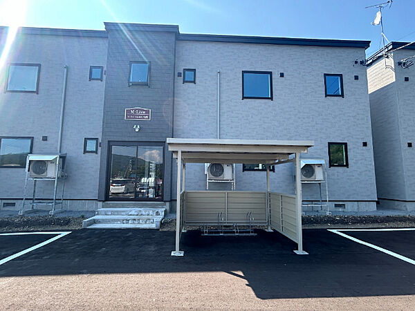apartment 北海道空知郡上砂川町字上砂川町中央北2条2丁目1番
地図を見る