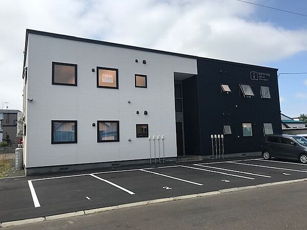 apartment 北海道空知郡奈井江町字奈井江町171-47
以下に掲載がない場合の賃貸情報を見る
物件地図