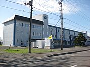 小学校「砂川市立砂川小学校まで209m」