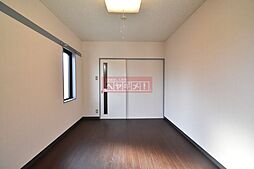 ビインヒルズ 105 1階1Kのリビング/ダイニング