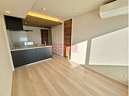 グランフォルトゥーナ羽根木ヒルサイド 102 1階1LDKのリビング/ダイニング