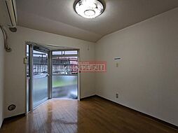 乙甲ユースフル幡ヶ谷 104 1階ワンルームのリビング/ダイニング