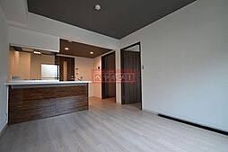 ウェルスクエアイズム下北沢ＷＥＳＴ 102 1階1SLDKのリビング/ダイニング