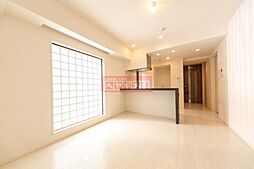 パークリュクス初台 215 2階2LDKのリビング/ダイニング